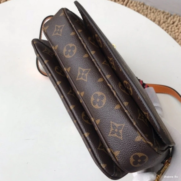 POCHETTE Vuitton Louis METIS 0727
